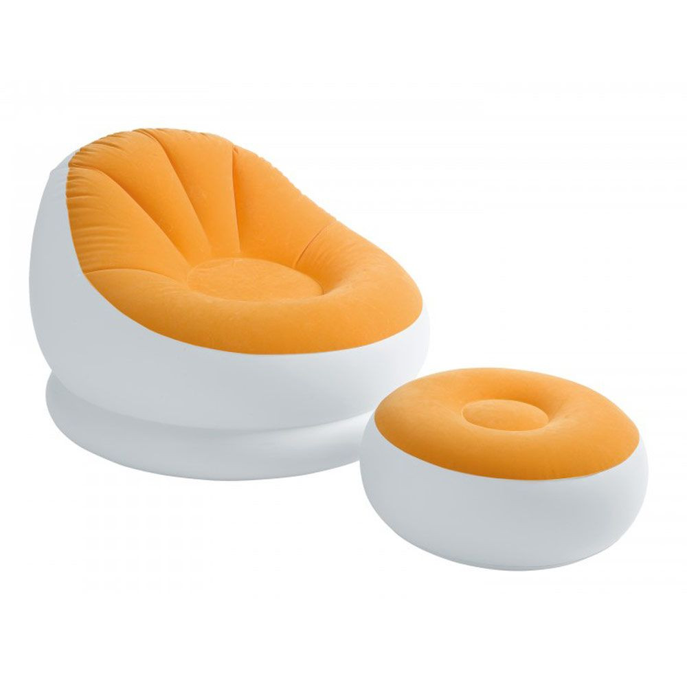 Fauteuil gonflable et son pouf