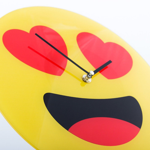 Horloge Emoji Coeurs