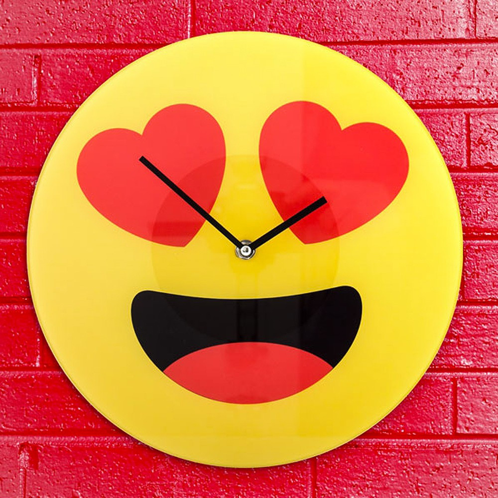 Horloge Emoji Coeurs