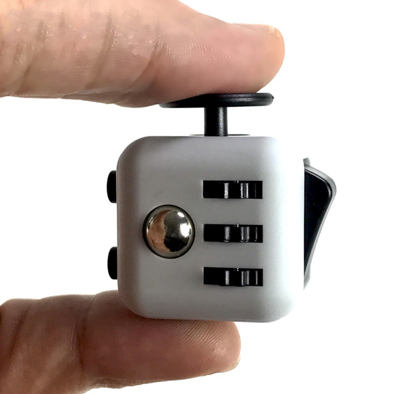 Fidget cube le dé anti-stress