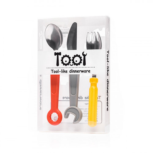 Couverts outils pour enfant.