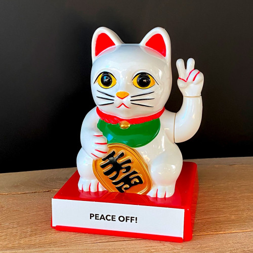 Chat porte-bonheur Maneki-Neko insolent