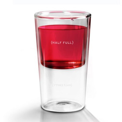 Half full, verre à moitié plein