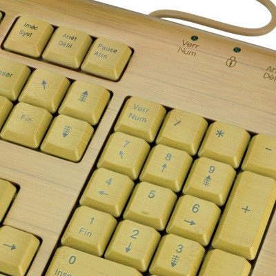 Clavier en bois de bambou