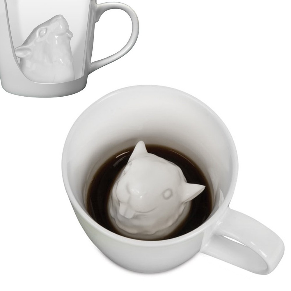 Mug attaque d'écureuil