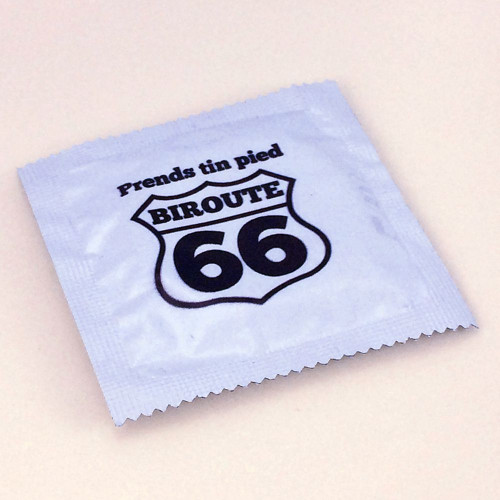 Préservatif humoristique Biroute 66